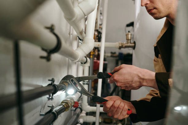 Best Emergency Plumber  in South Russell, OH